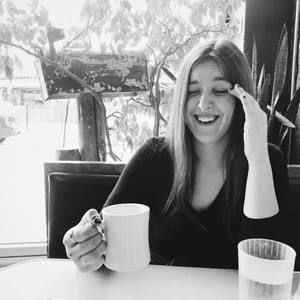 Meet your Posher, Jillian